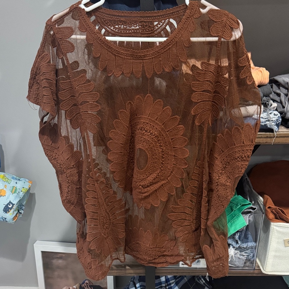Elegant Brown Lace Women’s Top